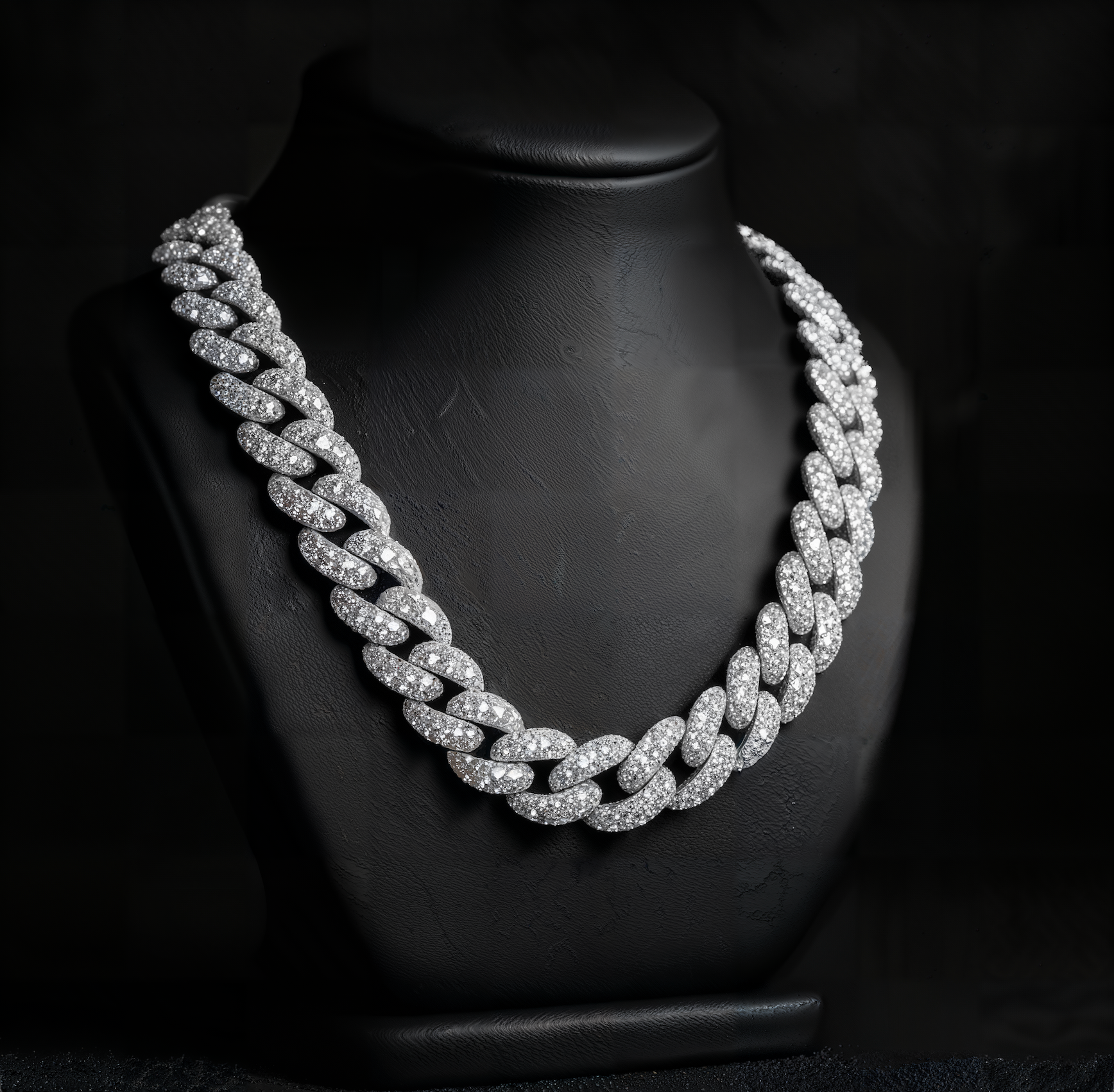 Big Pointer Cuban Link Chains