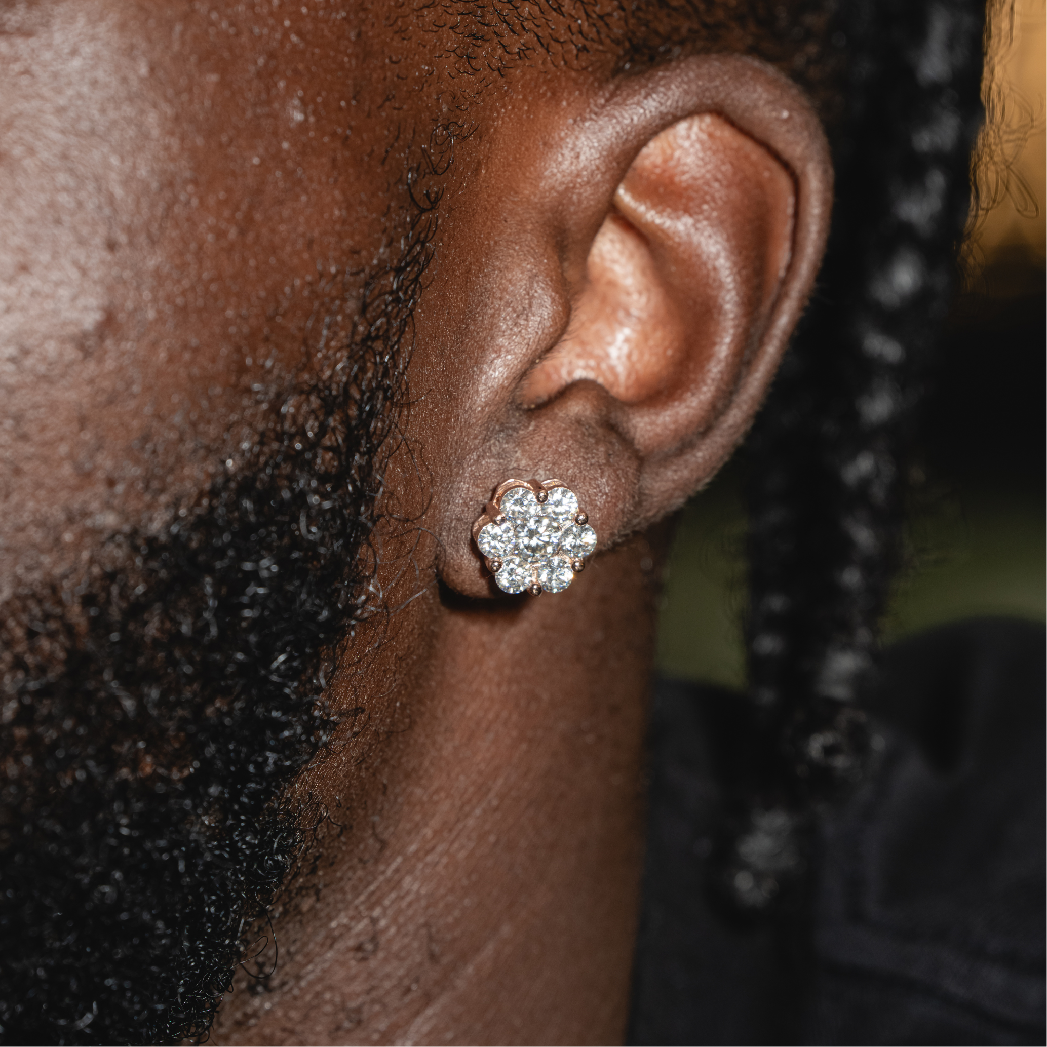 Big-Pointer Honey Comb Earrings