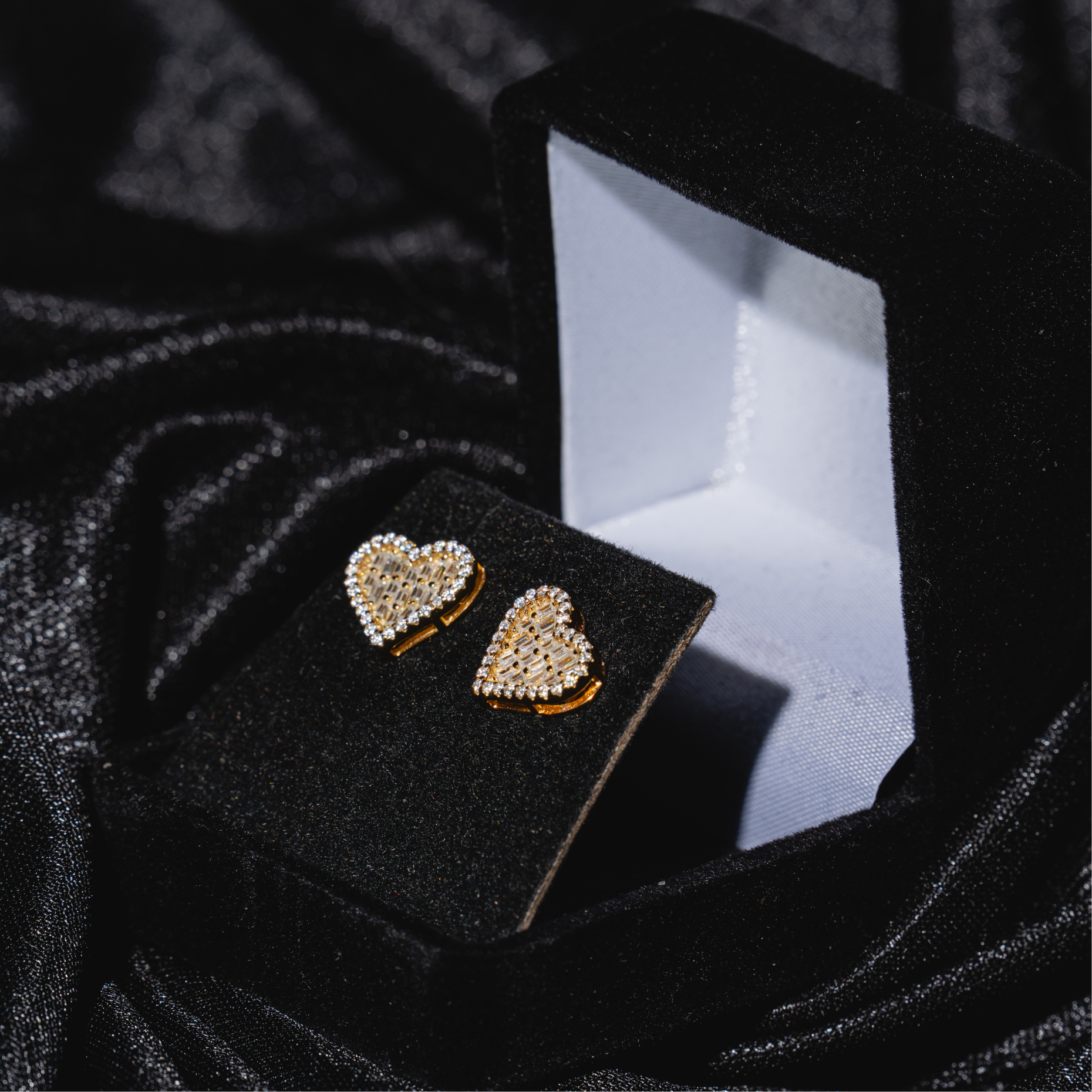 Heart Earrings With Baguette